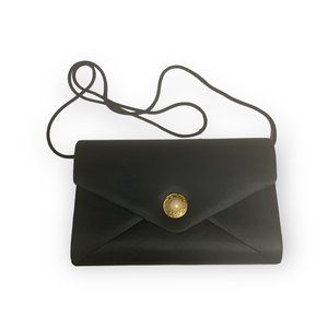 Partners Mervyns Vintage Black Shoulder Clutch